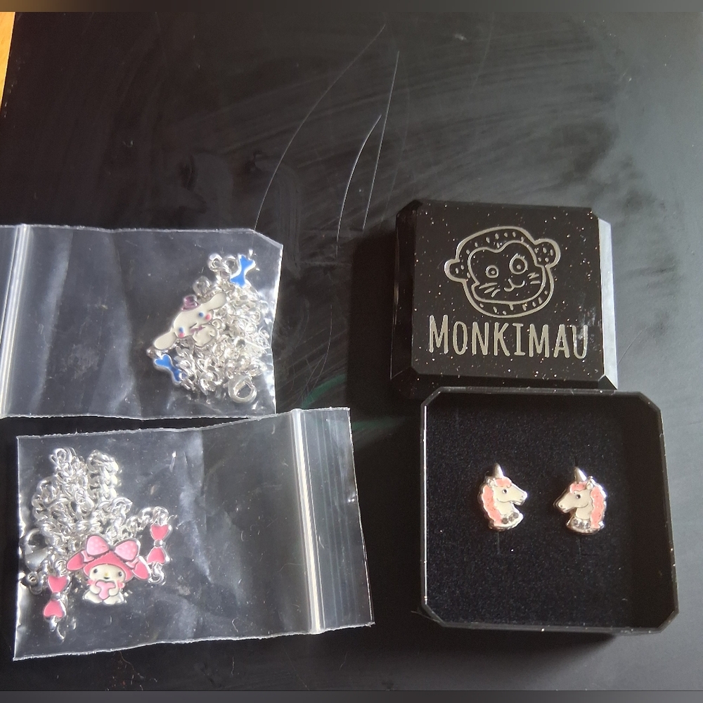 Monkimau Unicorn Earrings and Bracelet Set